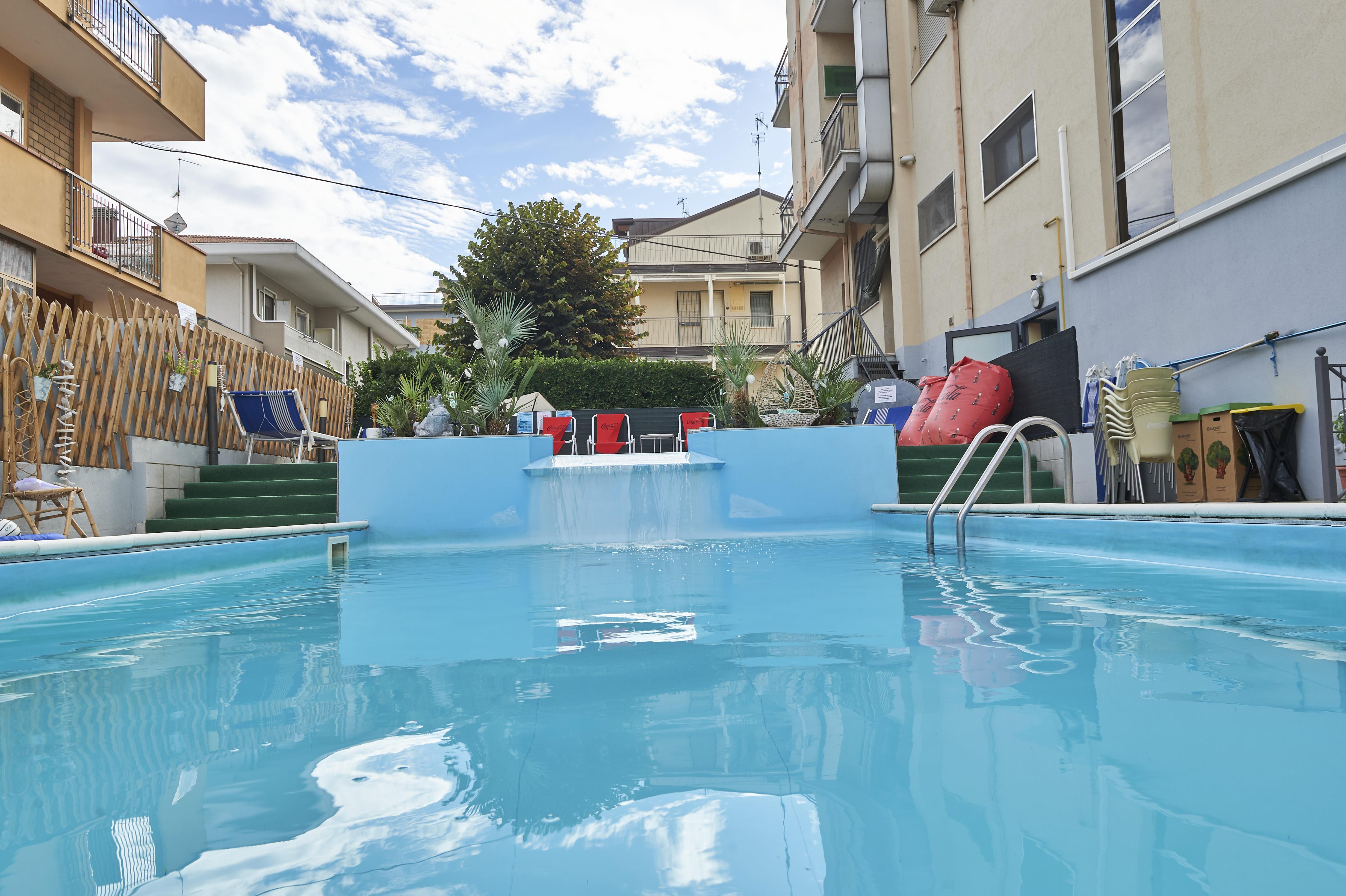 Hotel A Casa Nostra Rimini Exterior photo