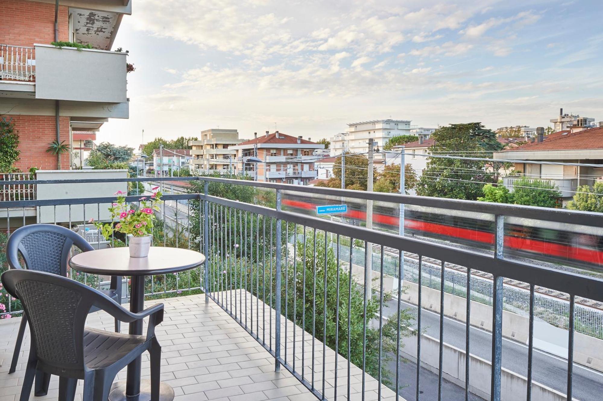 Hotel A Casa Nostra Rimini Exterior photo